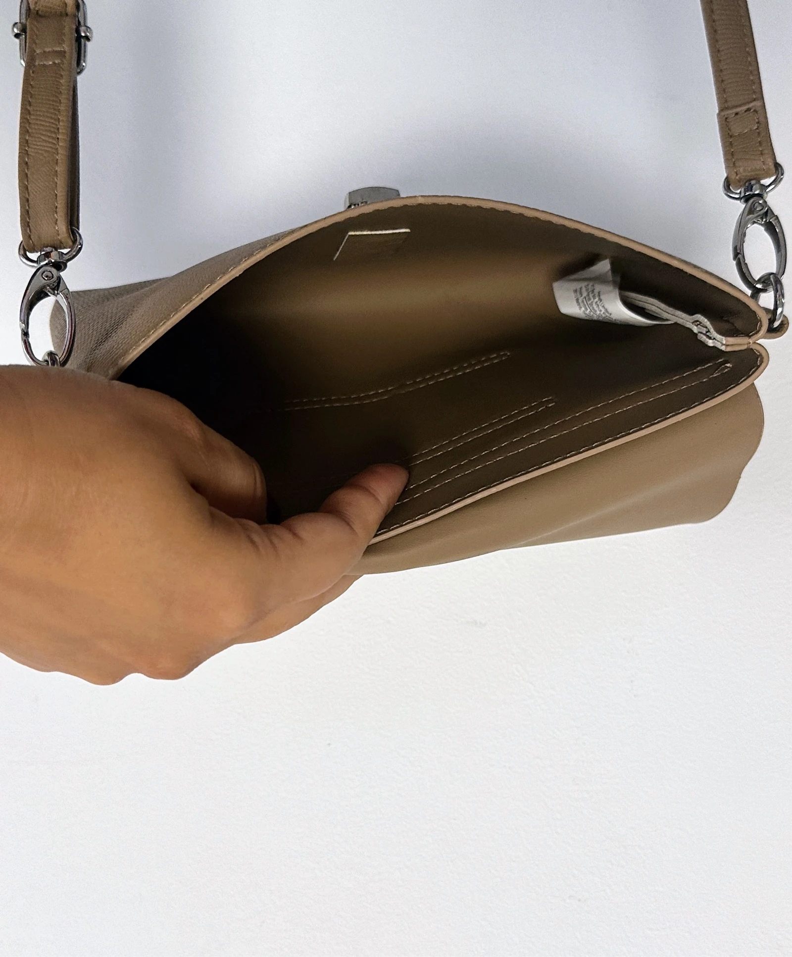 PRIMARK Crossbody Bag Nude / Camel LIZARD EFFECT – photo 3
